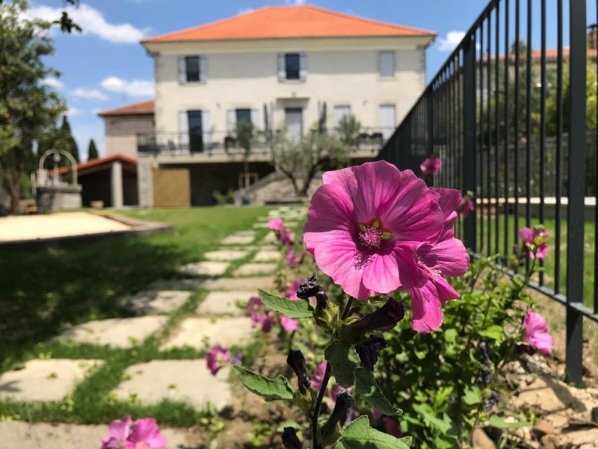 Clos Olivier De Serres Ruoms Exterior foto
